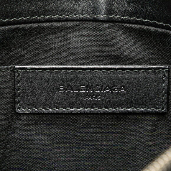 BALENCIAGA Black Leather Clutch Bag - Picture 5 of 7